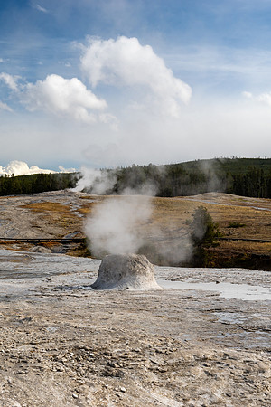 Yellowstone National Park 2025