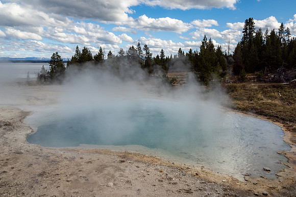 Yellowstone National Park 2025