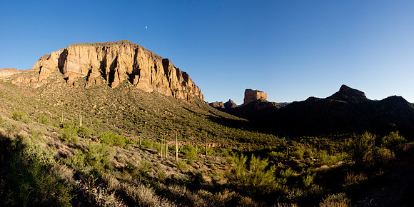 Arizona 2013 - Superstitions Hike Boulder Canyon Trail