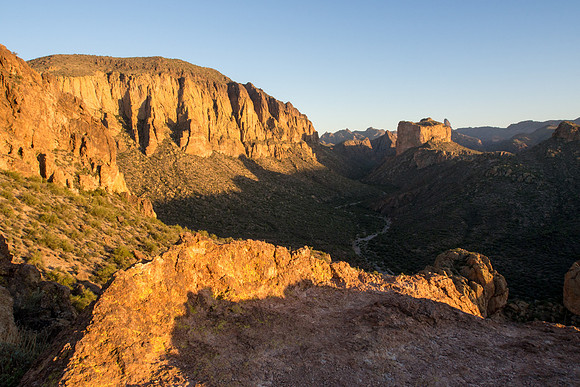 Arizona 2013 - Superstitions Hike Boulder Canyon Trail